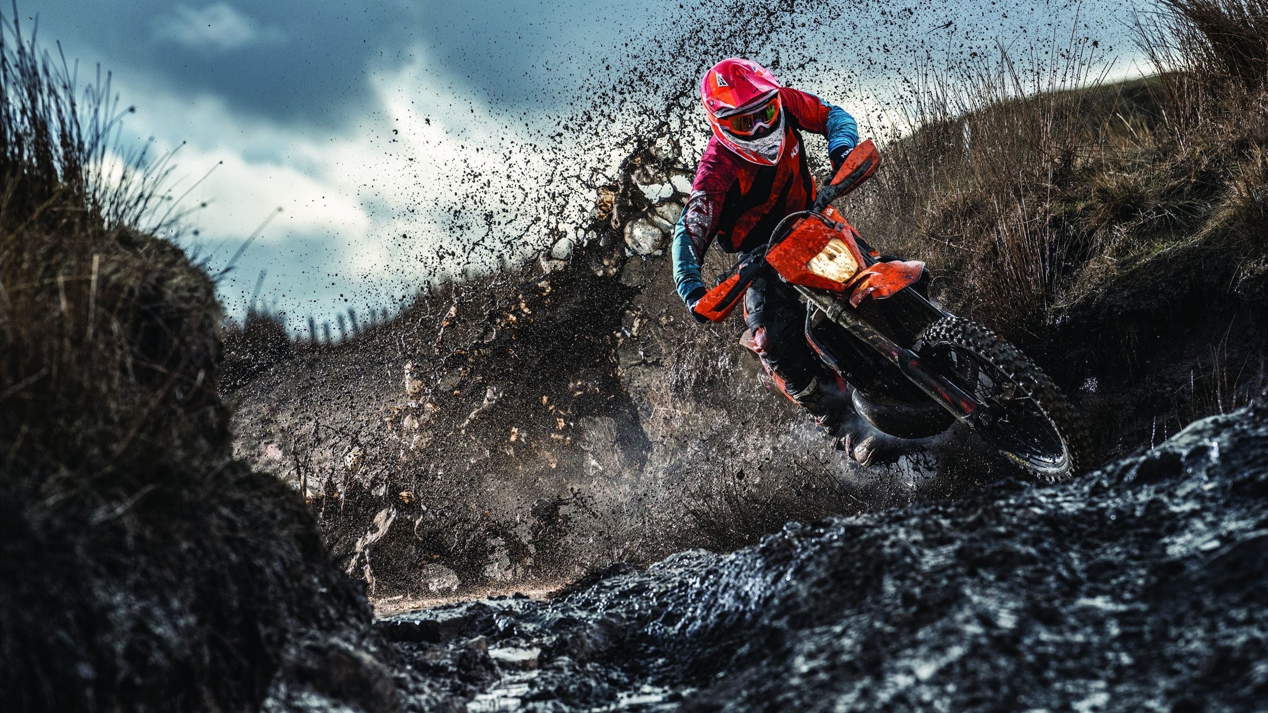 开云体育在线-封神之战！米切尔47+11+6统治攻防，骑士加时逆转夺赛点